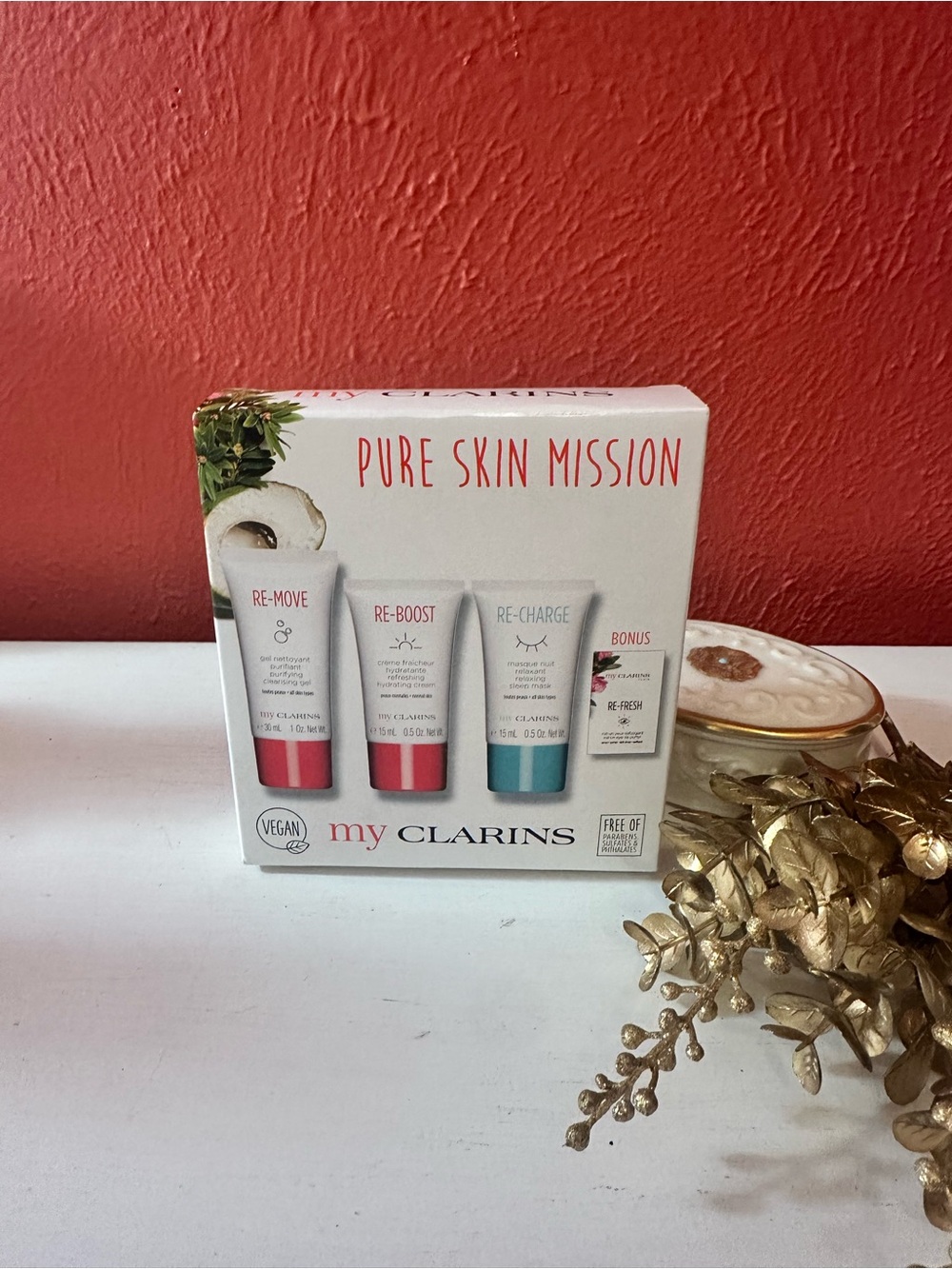 Clarins Pure Skin Mission Set - Pink & Teal Accents